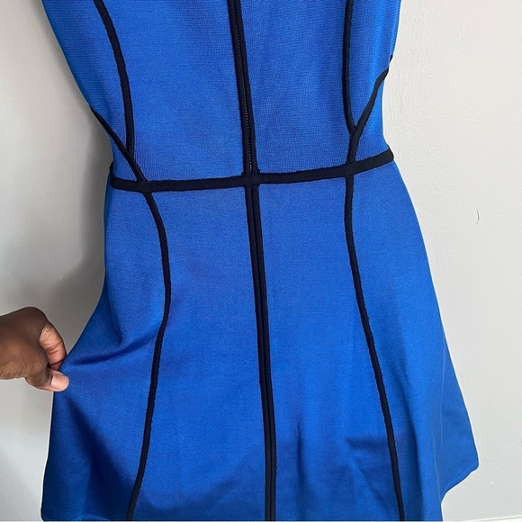 French Connection Stunning Piped Knit Contrast-Trim Dress - Picture 12 of 13